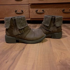 Rocket dog ankle boots